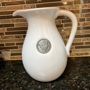 Boston warehouse pitcher